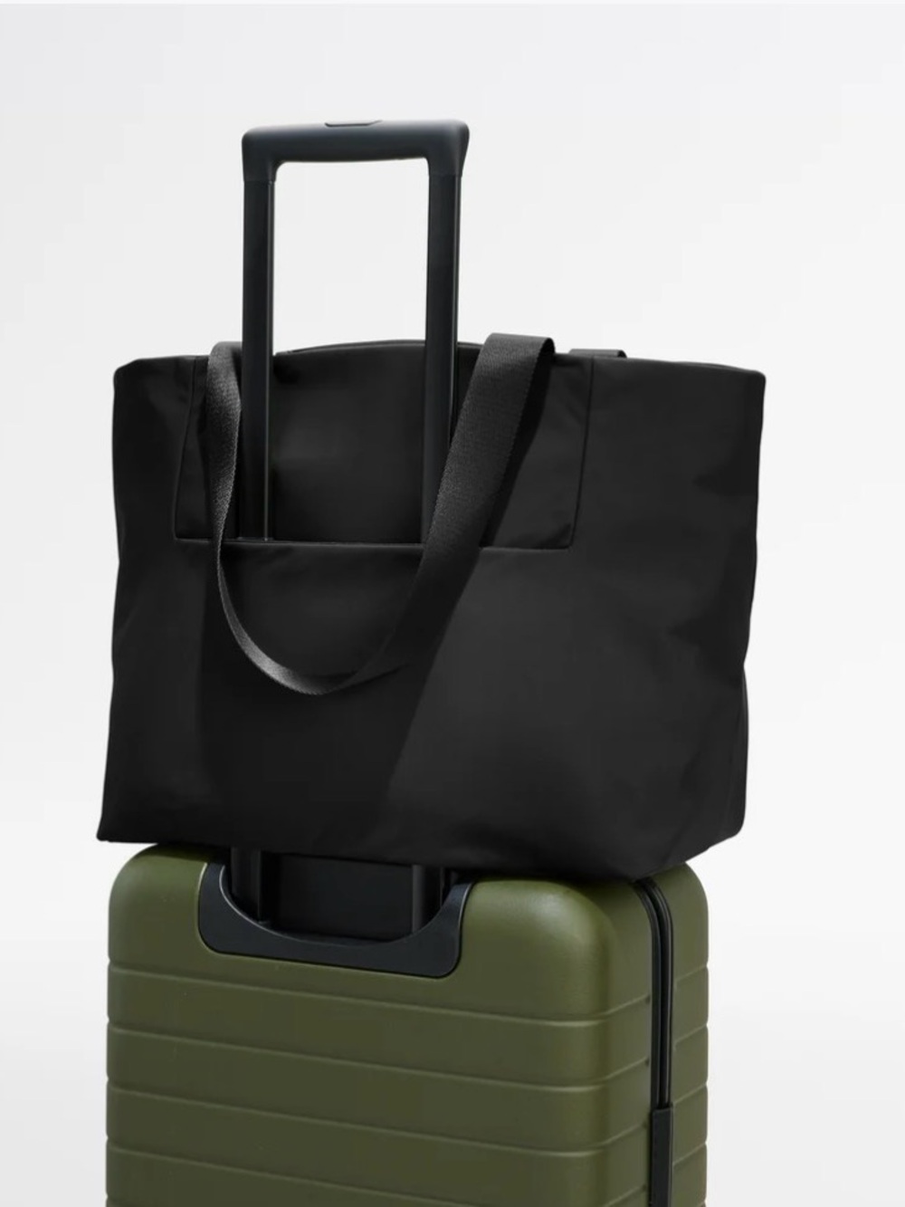 NEW Away Featherlight Tote Black